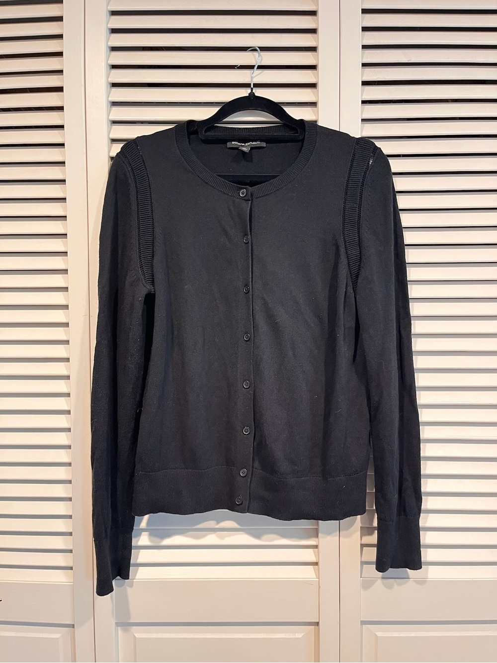 Banana Republic Black Crewneck Button Cardigan